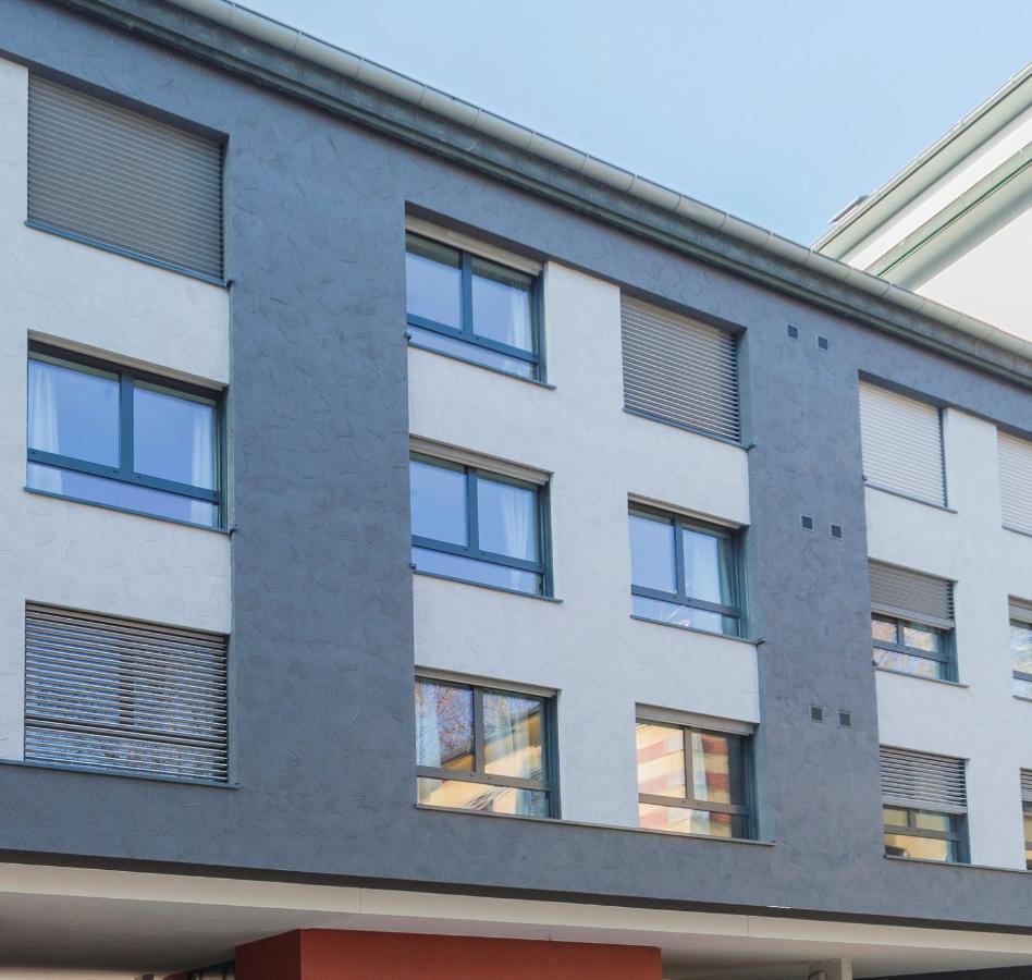 Aparthotel Yugogo Pellico 8 Trento Centro Exterior foto