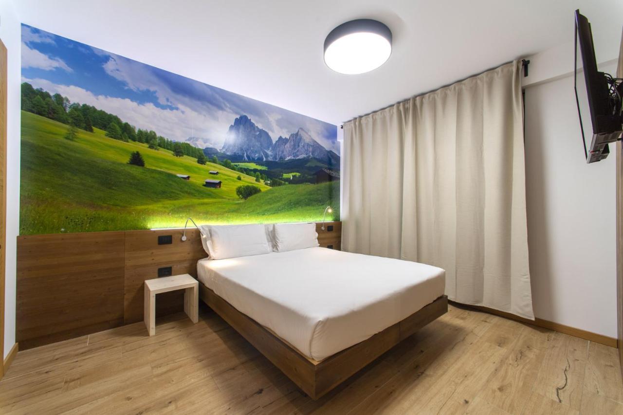 Aparthotel Yugogo Pellico 8 Trento Centro Exterior foto