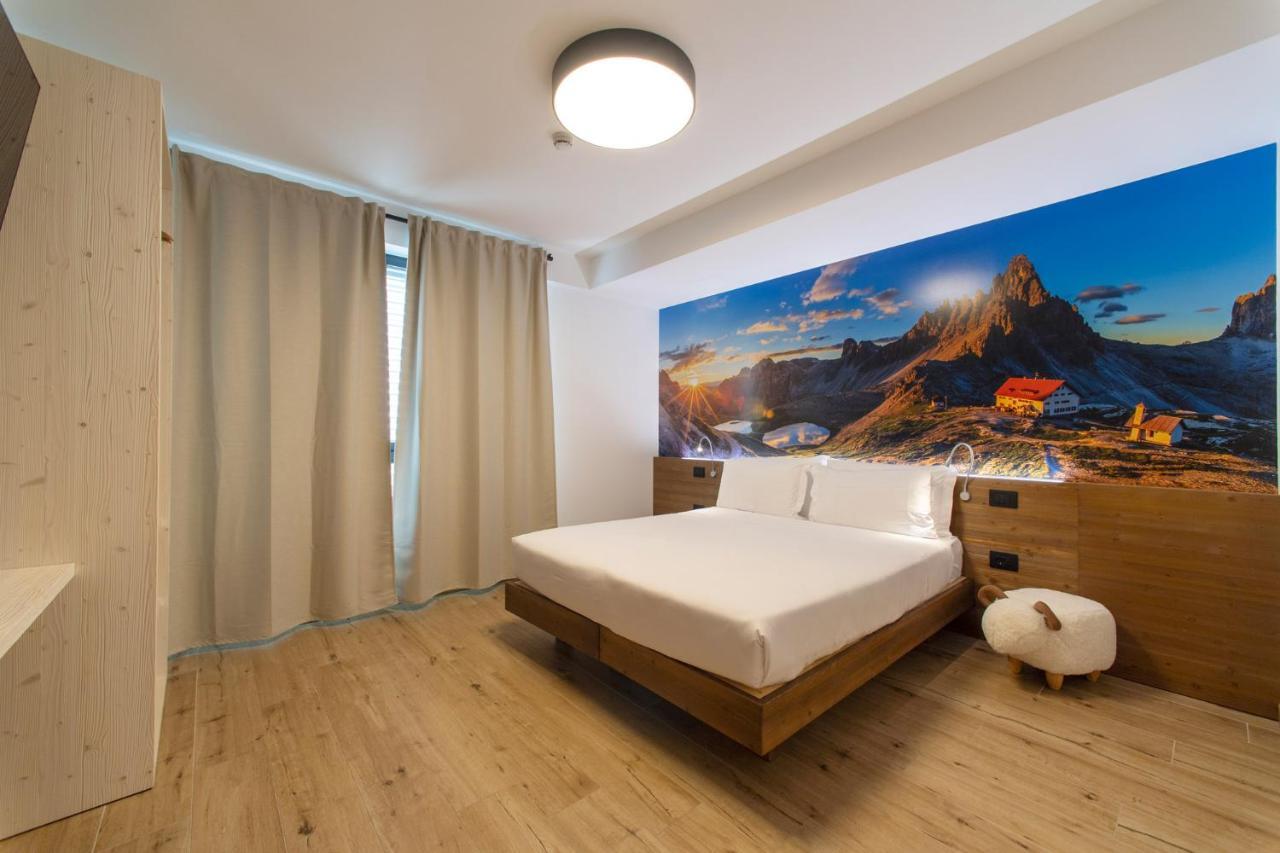 Aparthotel Yugogo Pellico 8 Trento Centro Exterior foto
