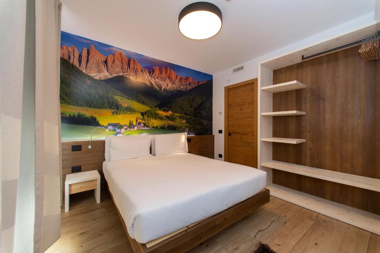 Aparthotel Yugogo Pellico 8 Trento Centro Exterior foto